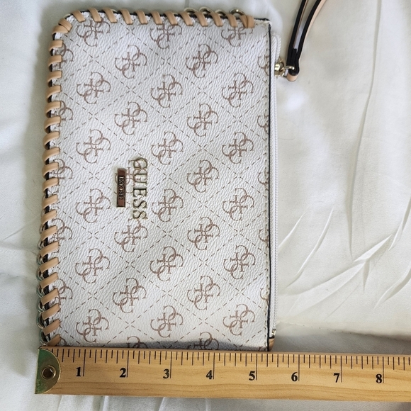 GUESS Vintage 90s Leather clutch bag - Picture 6 of 15